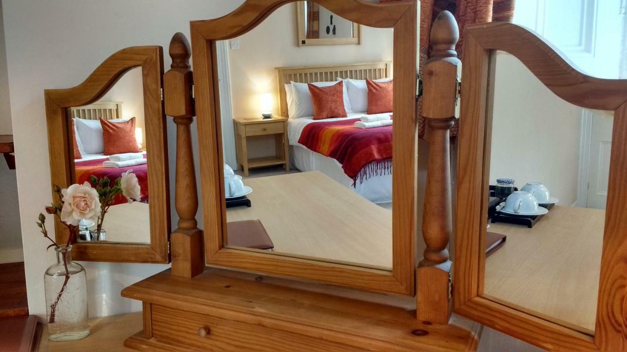 Rush View Bed & Breakfast พอร์ตรัช ภายนอก รูปภาพ