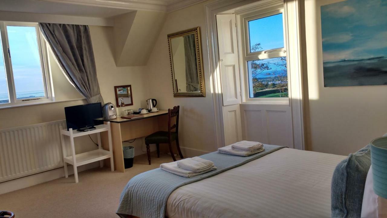 Rush View Bed & Breakfast พอร์ตรัช ภายนอก รูปภาพ