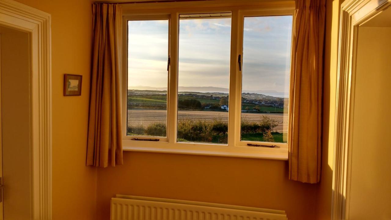 Rush View Bed & Breakfast พอร์ตรัช ภายนอก รูปภาพ