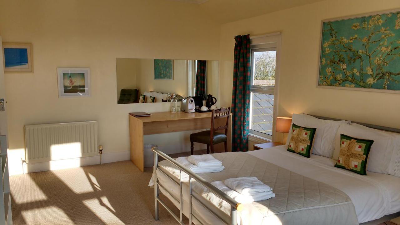 Rush View Bed & Breakfast พอร์ตรัช ภายนอก รูปภาพ