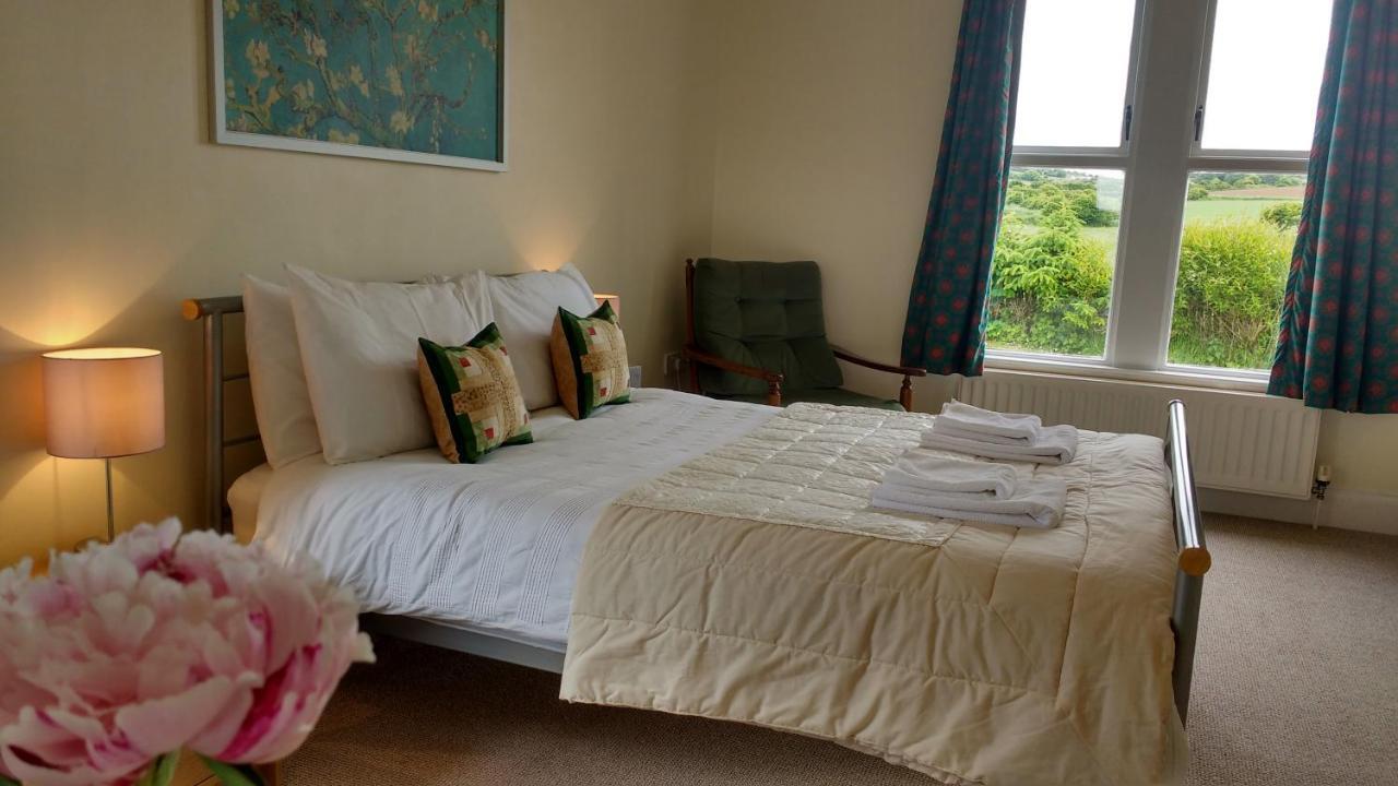 Rush View Bed & Breakfast พอร์ตรัช ภายนอก รูปภาพ